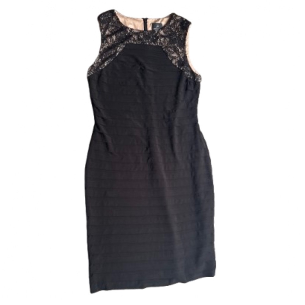 Adrianna Papell Elegant Black Lace Dress size 10